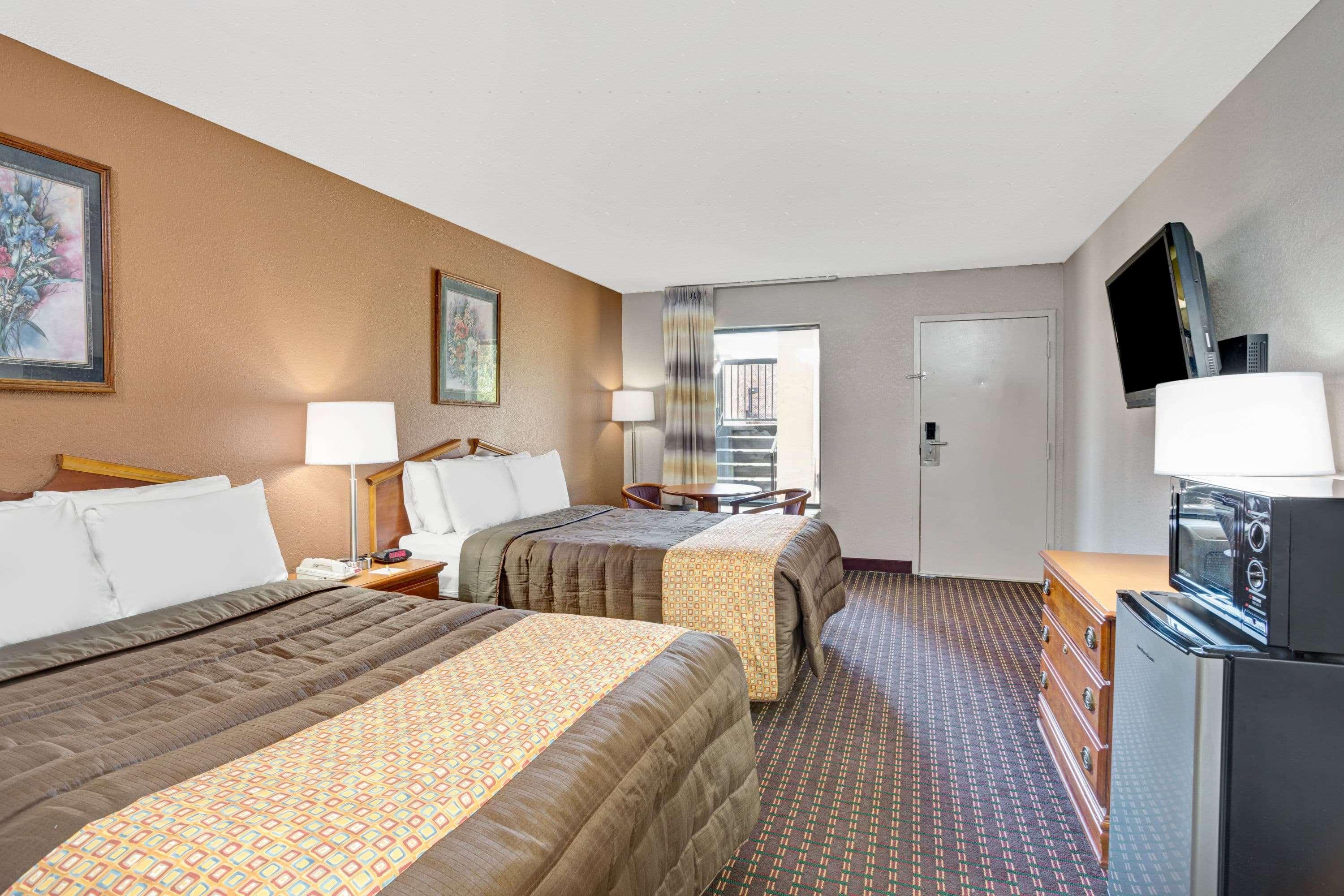 Days Inn By Wyndham Hernando Exteriér fotografie